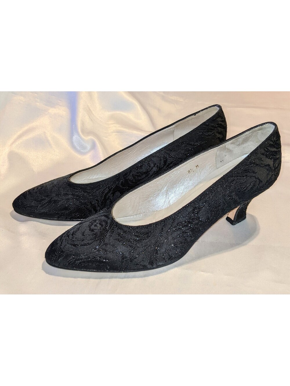 Liz Claiborne Women's Black Textured Sparkly Kitten Heels Dress Pumps Size 8.5 M